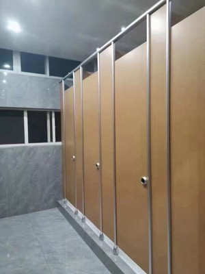 河南公廁隔斷廠衛(wèi)生間隔斷工程報(bào)價(jià)價(jià)格